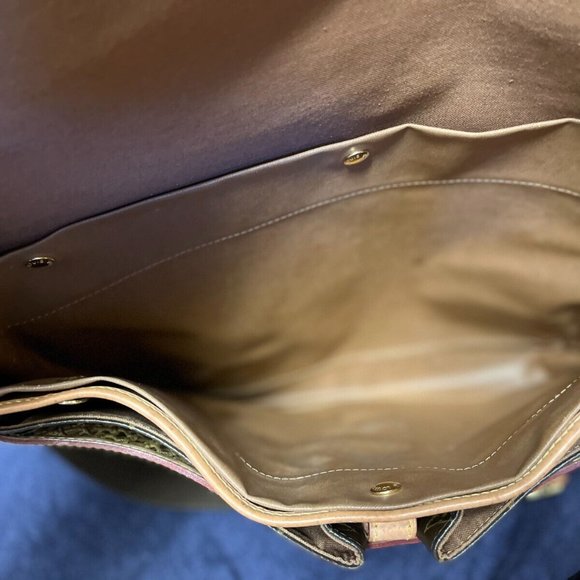 Authentic Louis Vuitton Congo Messenger Bag - Picture 4 of 11